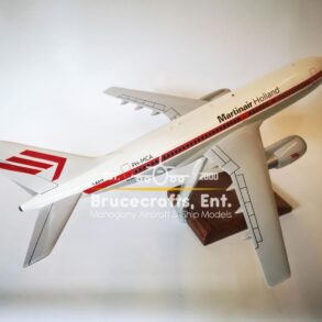 Model of A310-200 Martinair with detailed craftsmanship.